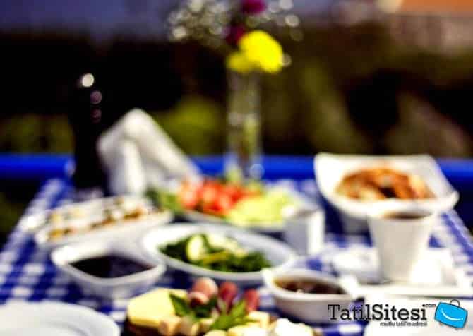 Leamira Hotel